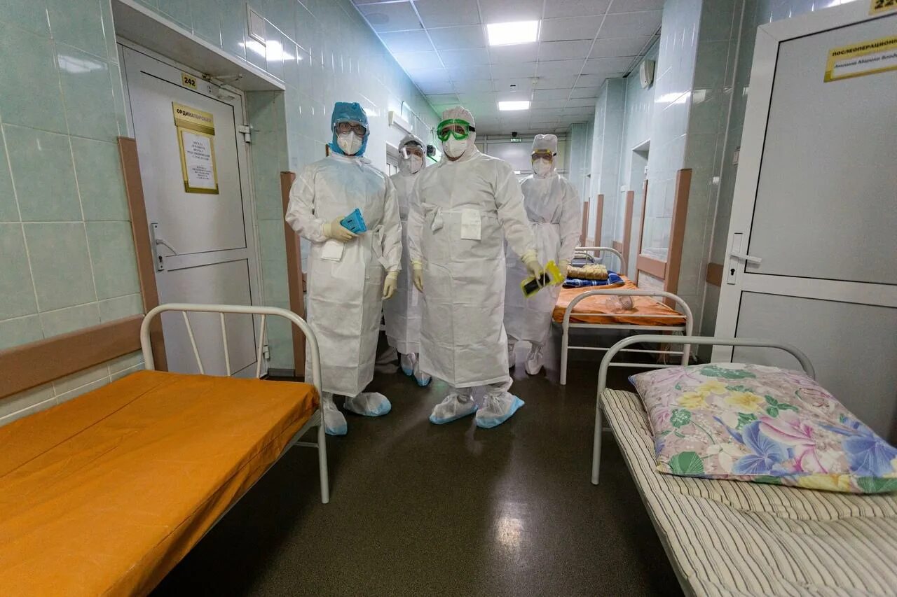 Ковидный госпиталь в Новосибирске. Ковидная больница в Новосибирске госпиталь. Ковидный госпиталь Минусинск. Ковид смертелен