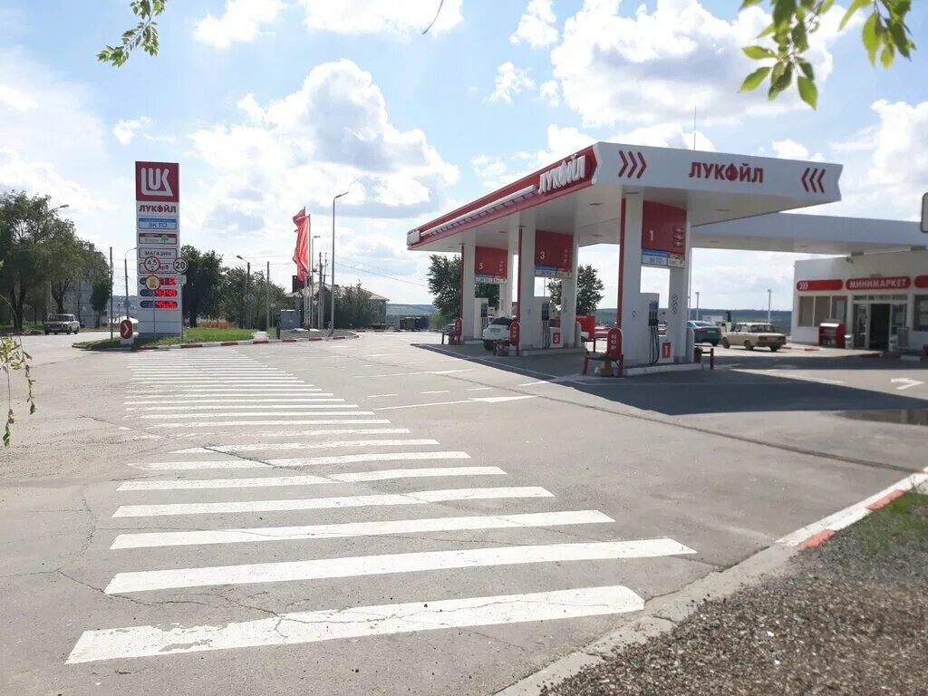 новохоперский ремонтно-механический завод. азс лукойл (московское). улица всеобуча соликамск. улица азс. мкад газпромнефть магазин.