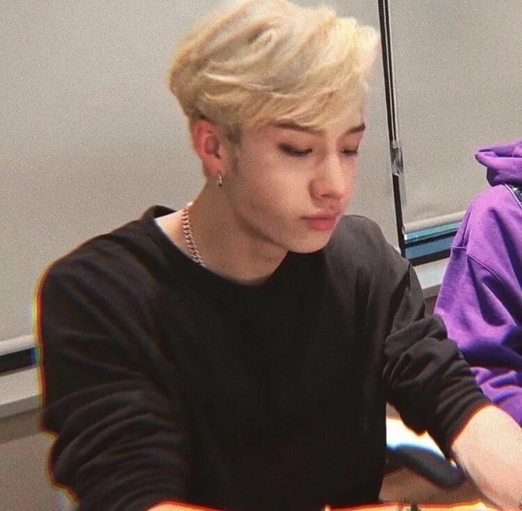 Eternity bang chan stray. Бан Чан boyfriend material. Чан Stray Kids boyfriend material. Бан Чан Stray Kids бойфренд материал. Кристофер бан Чан бойфренд материал.