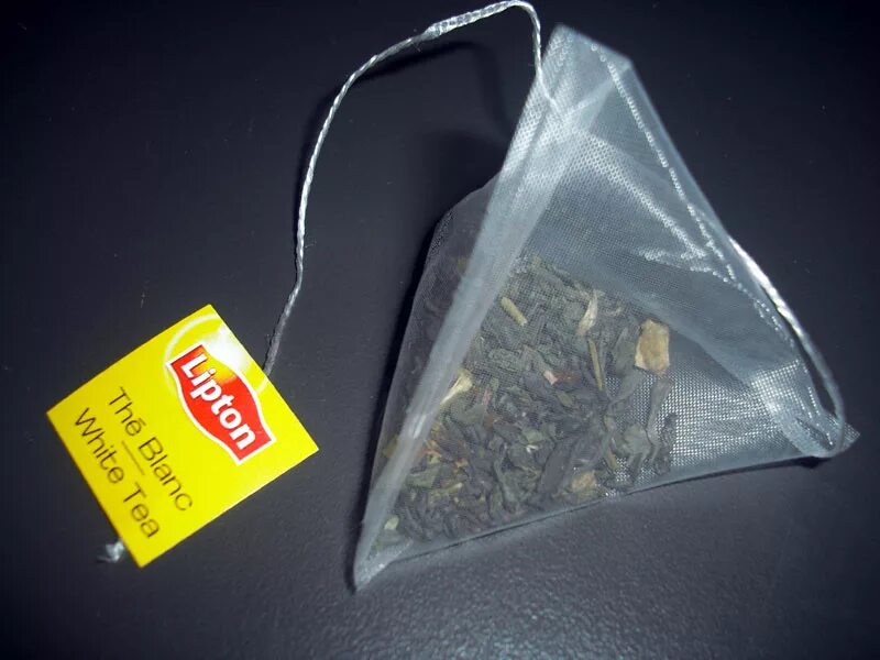 Заварка в пакетиках. Чай в пакетиках. Чай в пластиковых пакетиках. Чай в треугольных пакетиках.