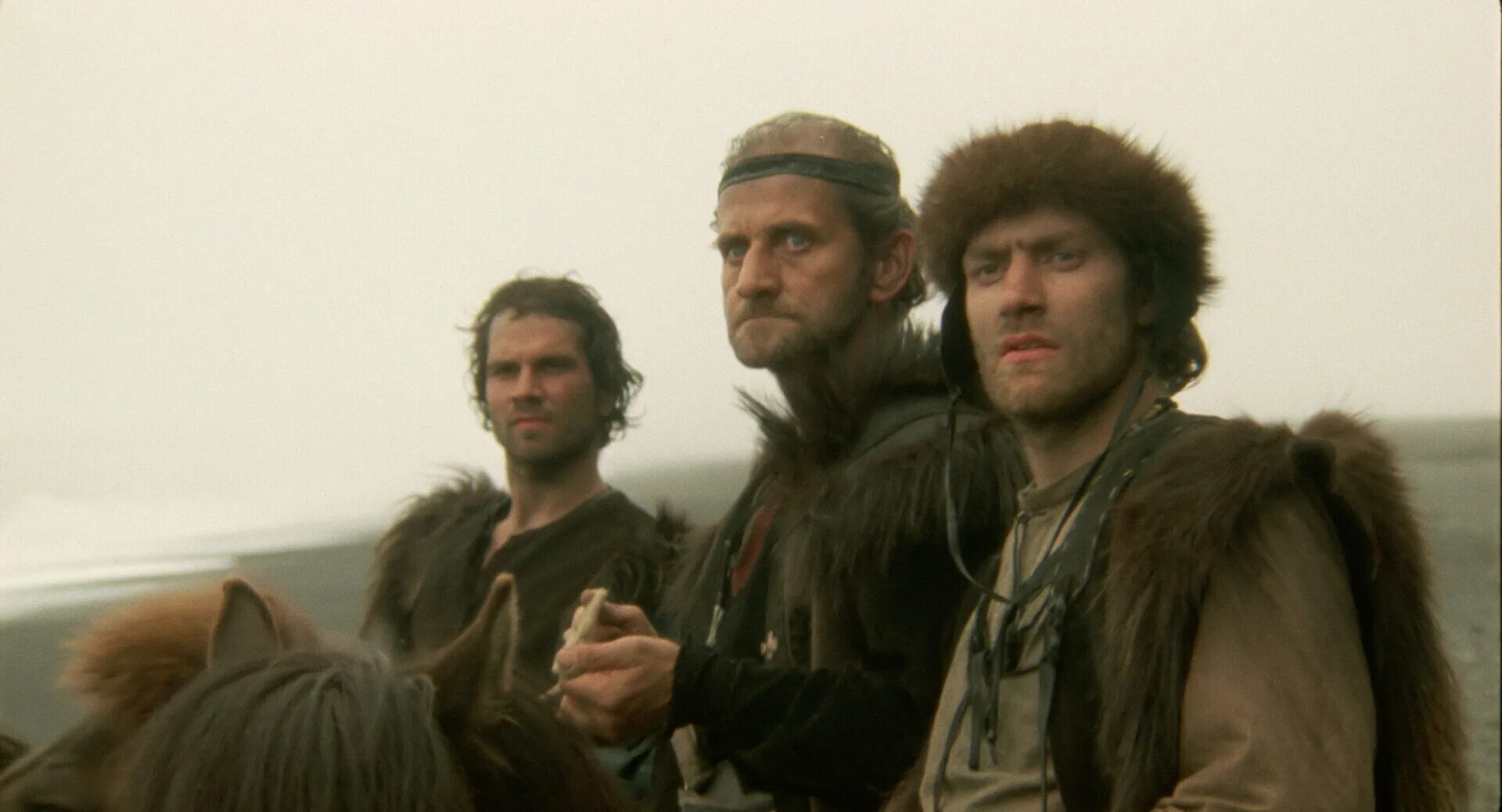 Полет ворона hrafninn flýgur 1984. Полет ворона hrafninn flýgur 1984. Полет ворона 1984. Полет ворона hrafninn flýgur 1984. Полет 1984.