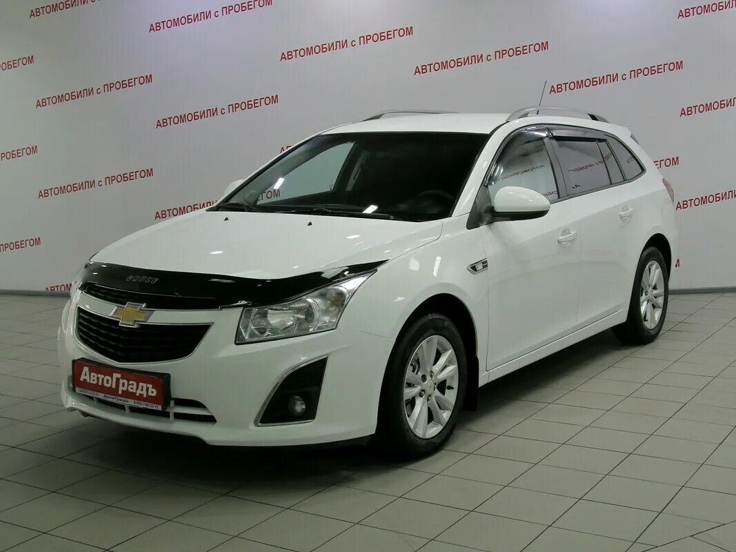 Универсал с пробегом. Chevrolet cruze 2014 1.8 автомат. шевроле круз рестайлинг 2015г. обвес на круз 1 рестайлинг. купить шевроле круз с пробегом в москве.