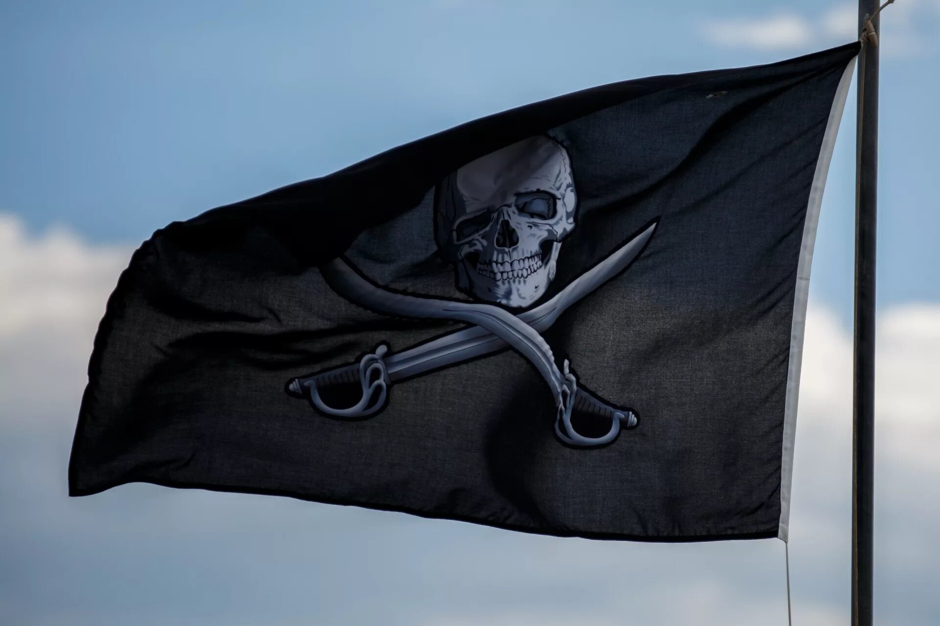 Черный флаг песни. Пиратский флаг. Черный флаг. Черное Знамя. Черный пиратский флаг.