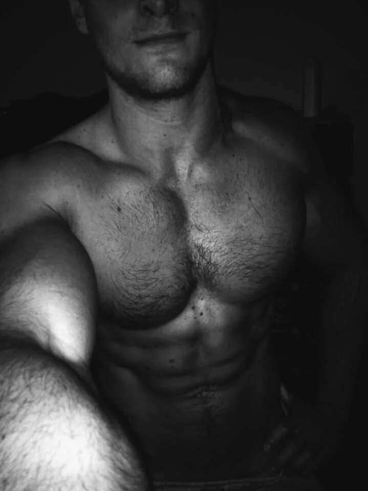 Фото парня 18 домашние