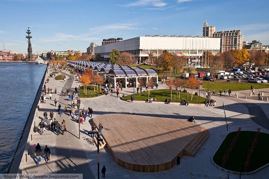 около какой набережной. около какой набережной. парк музеон крымская набережная. около какой набережной. набережная озера кабан казань.