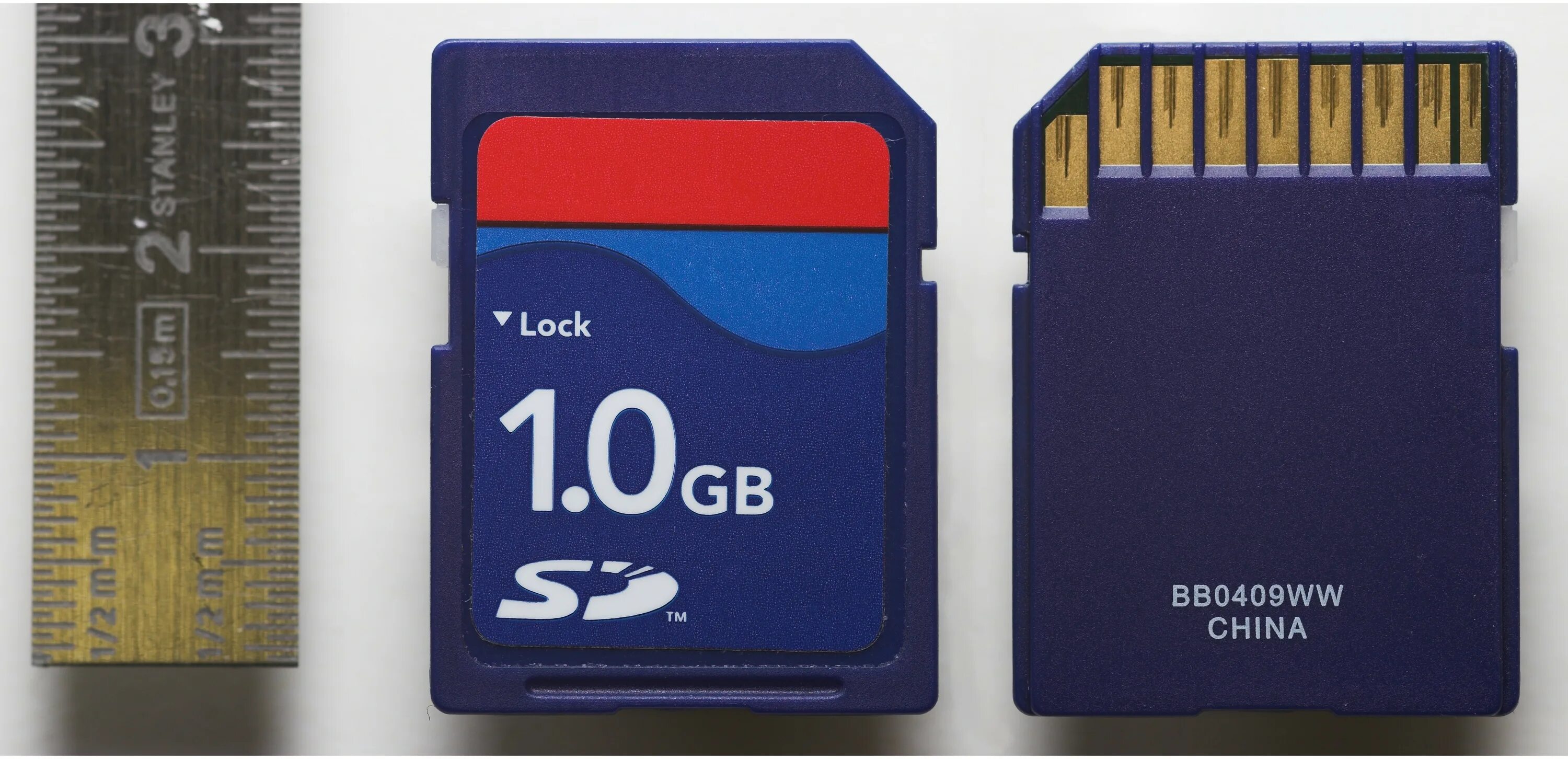 Сд 01. SD Card. Первая SD-карта. SD 1.0. SD карта 1.0 1.1.