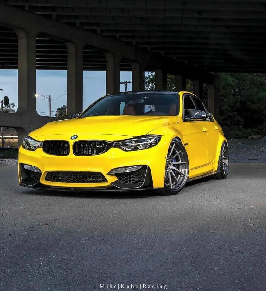 Bmw m4 g30. Бмв м4. Желтая бмв. Bmw m3 f80 желтая. Bmw m2 yellow.