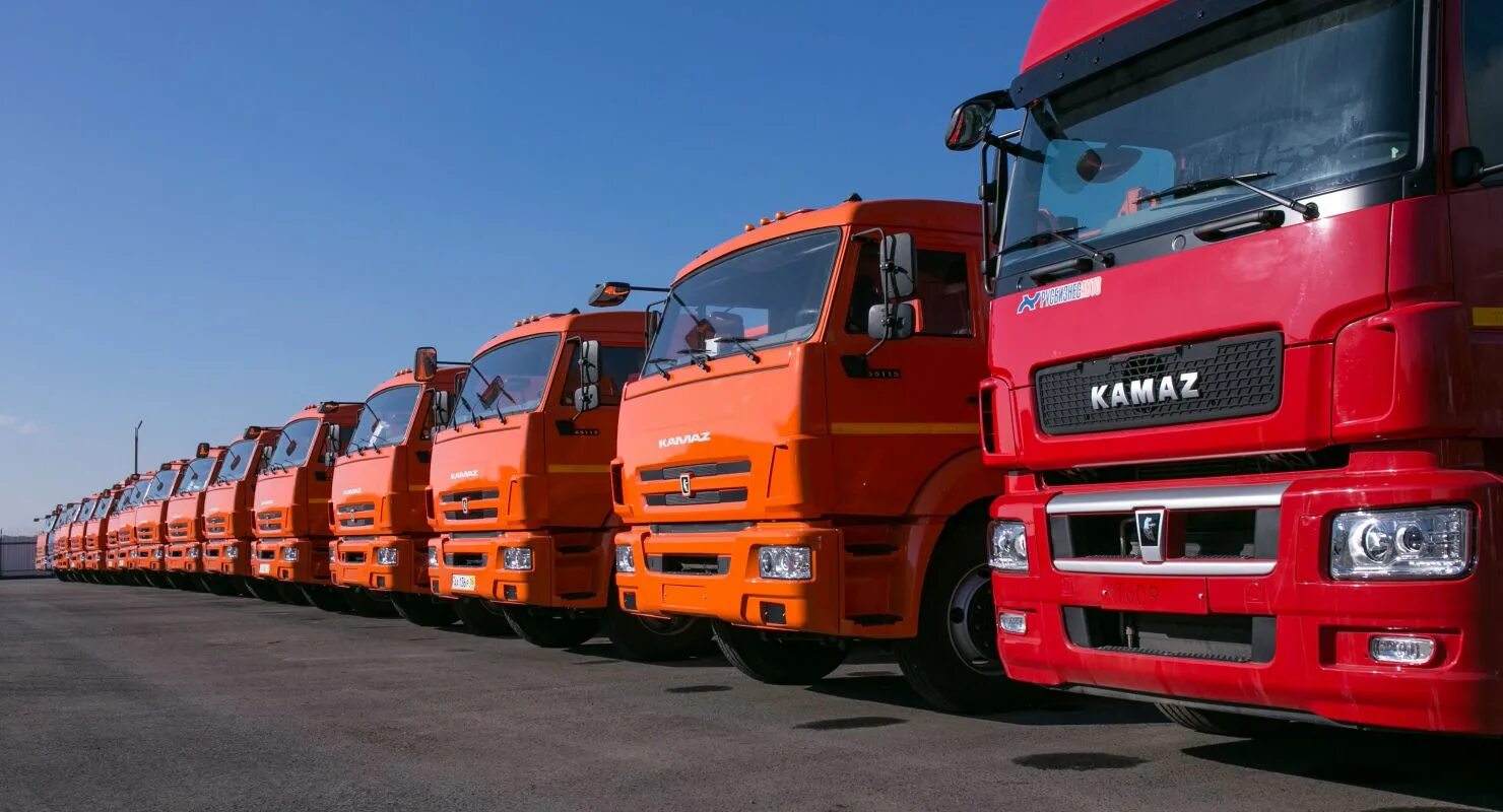 Daf dt10. Грузовой автосервис скания. Камаз грузовой 5490. Грузовик ман. Скания 40 тонн.