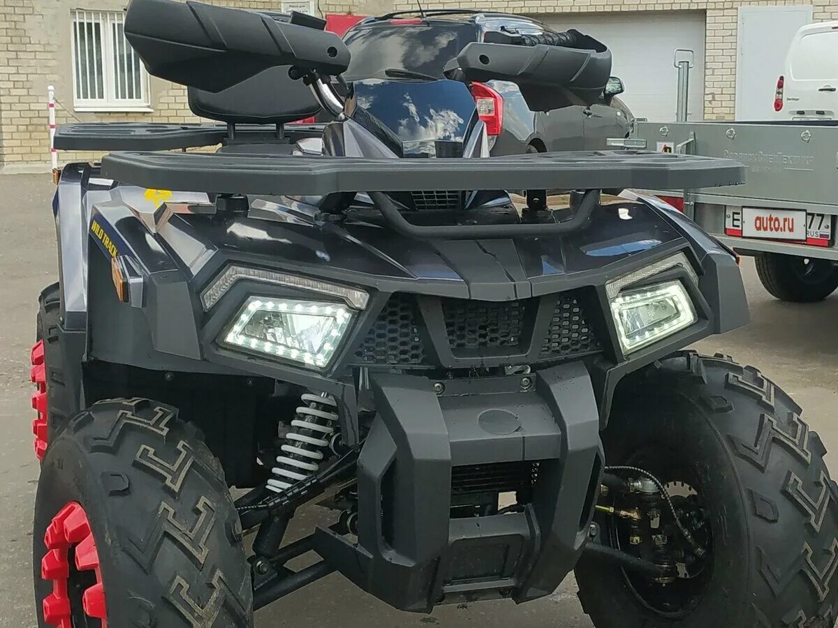 Plank track 200 white. Cамокат plank track(белый). самокат track 200. самокат plank track 200 чёрный. Track 200.