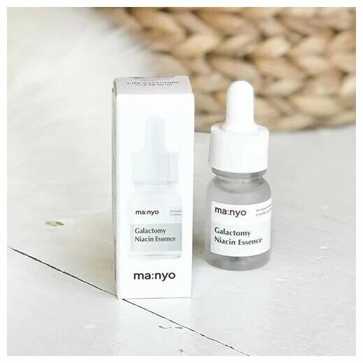 Manyo factory galactomy niacin essence эссенция. Manyo сыворотка с галактомисисом. 0 essence manyo 50 мл. Сыворотка manyo galac niacin 2. 0 essence (50мл).