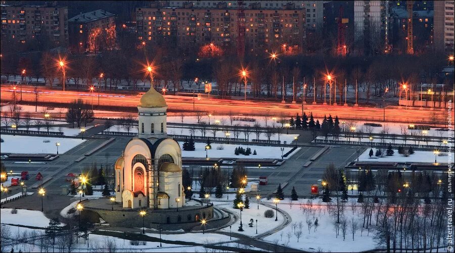 Москва метро на поклонной горе. Поклонная гора Санкт-Петербург. Церковь на Мосфильмовской. Церковь на Мосфильмовской 18. Церковь Поклонная гора в Санкт-Петербурге Санкт-Петербург фото.