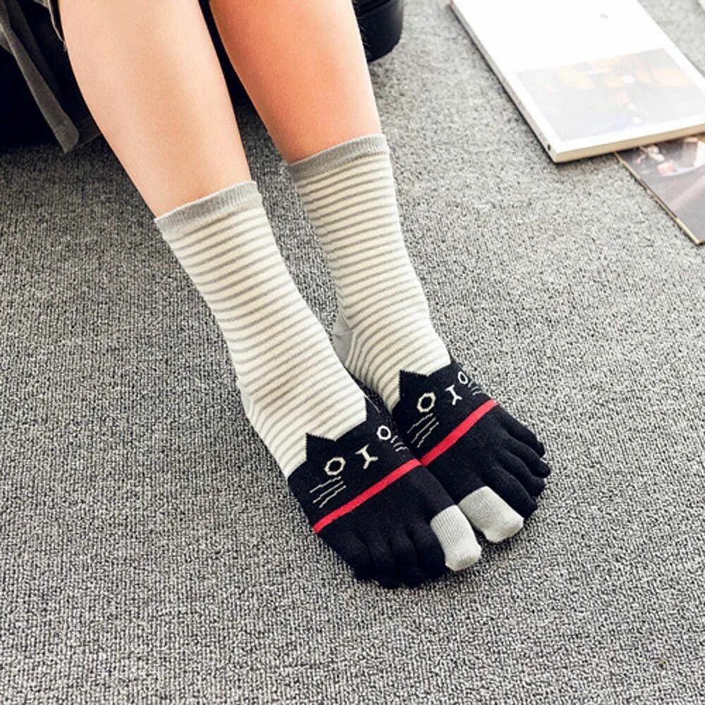 Носки с пальцами женские. Длинные носки с котиками. Носки с кошачьим принтом. Finger Socks носки.