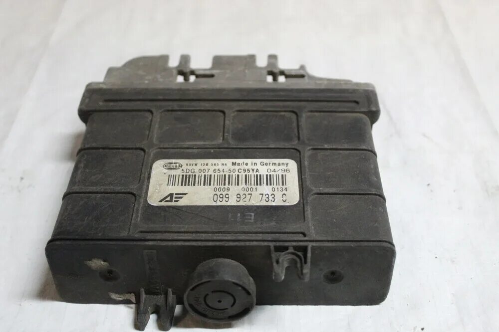 Fomoco блок ford. Блок управления двигателя мерседес w204. Бу двигателя блок управления. Эбу форд мондео 3 2. Блок управления двигателем z32se.