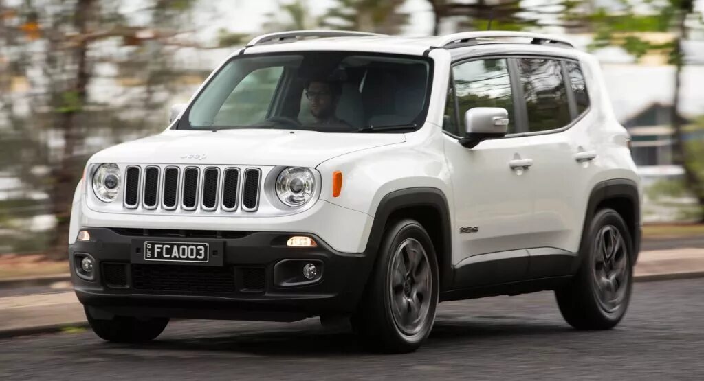 Джип ренегат 2023 года. Jeep renegade 2021. Jeep renegade trailhawk салон. Jeep renegade 2022. Jeep renegade 2019.