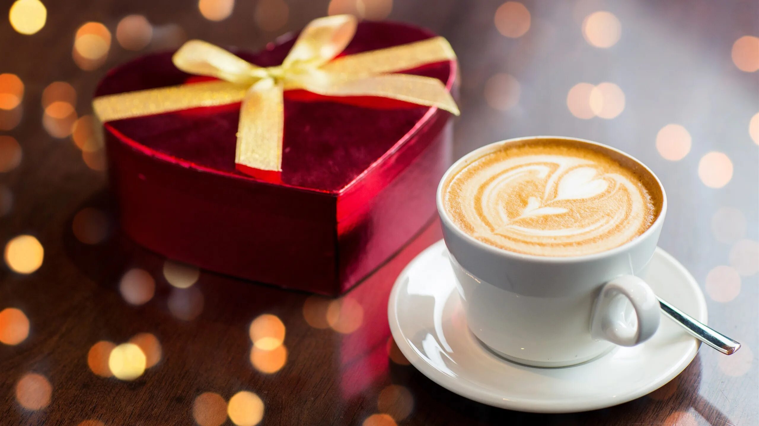 Mum morning. Романтический вечер. Mum morning. Мама с дочкой готовят. Завтрак в постель.