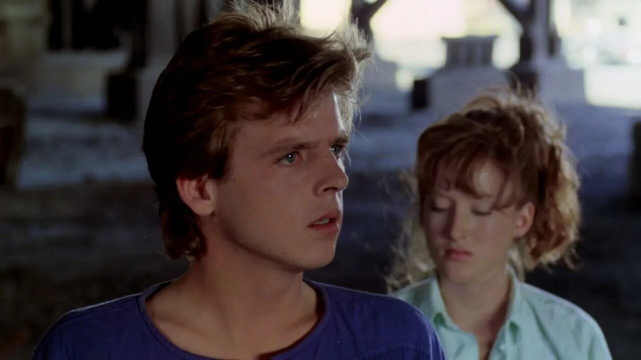 Кадры из фильма кошмар на улице вязов 1985. Ким майерс кошмар на улице вязов. Фредди крюгер кошмар на улице вязов 2. Кошмар на улице вязов 1985 фредди. Кошмар на улице вязова 2 часть.