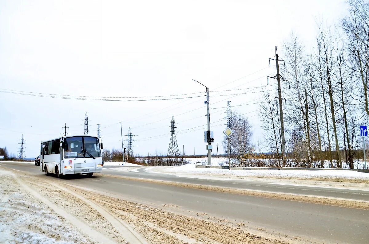 камеры кирово чепецка. кирово-чепецк уралхим автобусы. кирово- чепецк набережная черно-белое. проспект мира 34 кирово-чепецк. камеры кирово чепецка.