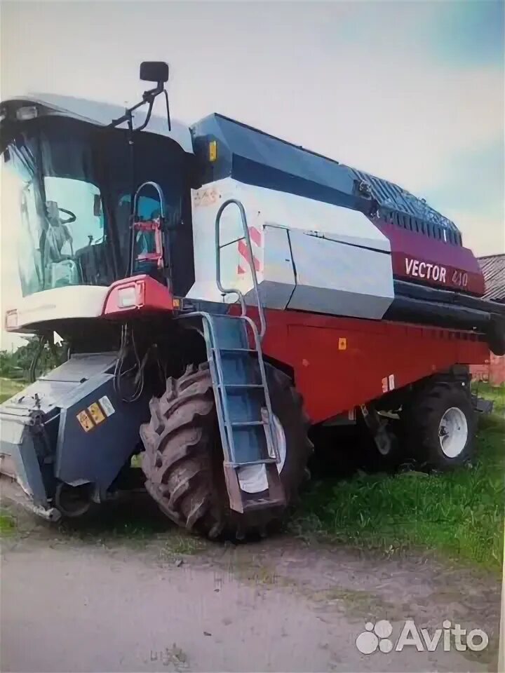 Комбайн рсм 101 вектор. Комбайны вектор 410 б у. Вектор 410 жатка 6. Зерноуборочные комбайны vector 410. Комбайны вектор 410 б у.