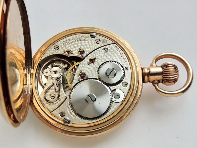 Часы позолота. Waltham mass золотые карманные часы. часы карманные stowa. карманные золотые часы 2424686. золотые карманные часы seeland.