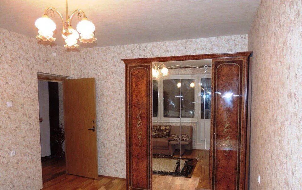 Автозаводская 17к3 хостел. Комната метро автозаводская. Сдам комнату валовая 33. 8 дпу. Комната метро автозаводская.