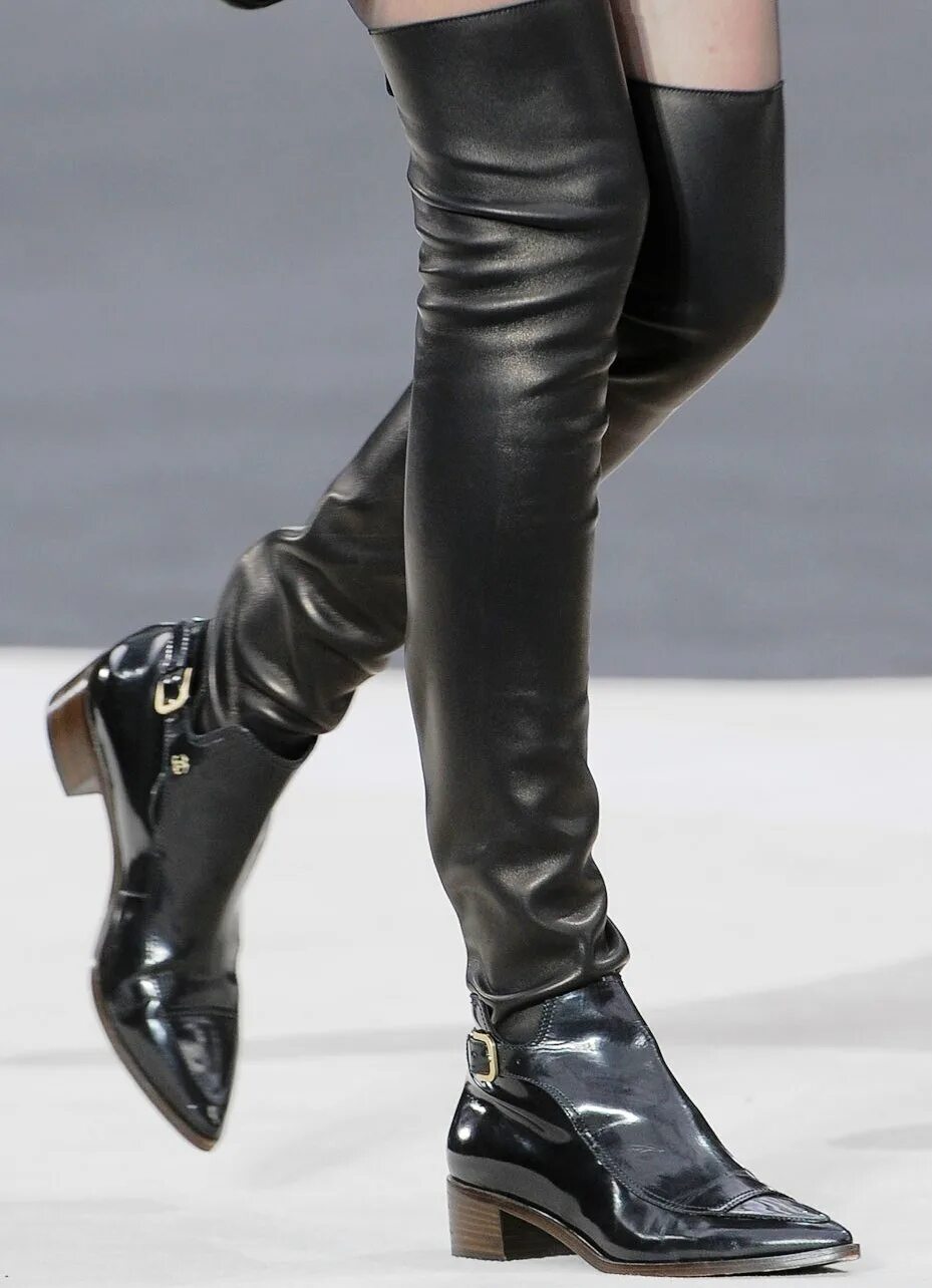 ботфорты женские без каблука. обувь agl ботфорты. высокие сапоги. сапоги ботфорты без каблука. ботфорты женские замшевые.