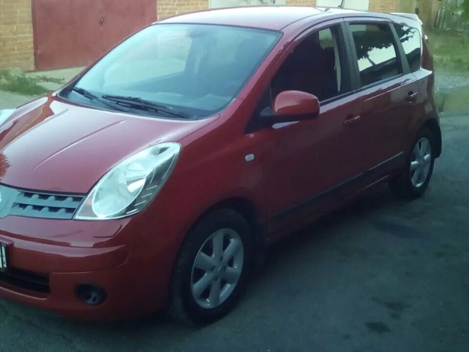 Ниссан ноут 1.4 2007. Ниссан ноут 2007. Ниссан ноут красный 2007. Nissan Note 1.4 МТ, 2006. Ниссан ноут 2006 красная.