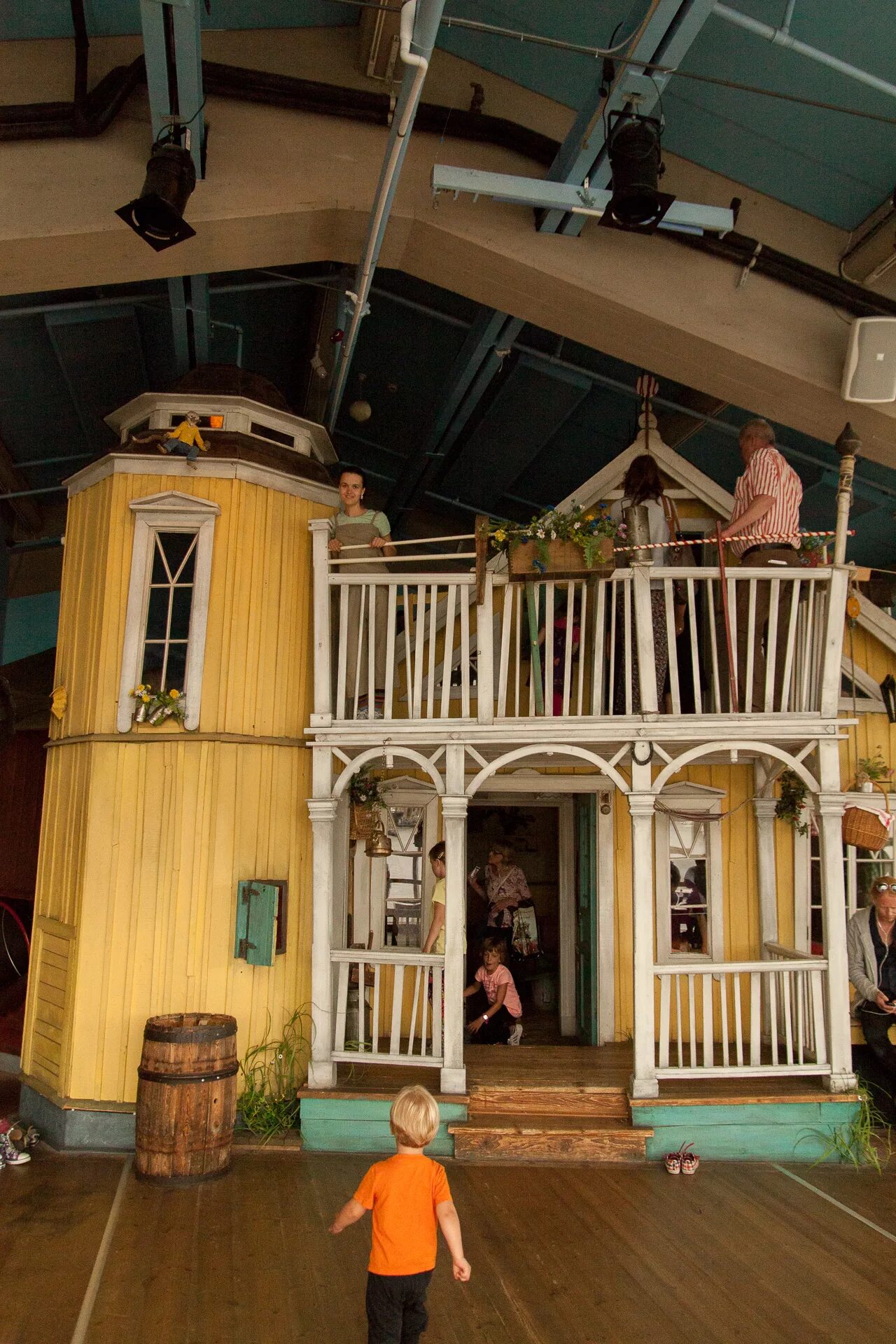 Дом пеппи длинный чулок вилла курица. Дом пеппи длинный чулок вилла курица. Музей юнибакен в стокгольме. Музей юнибакен в стокгольме. Вилла курица пеппи.