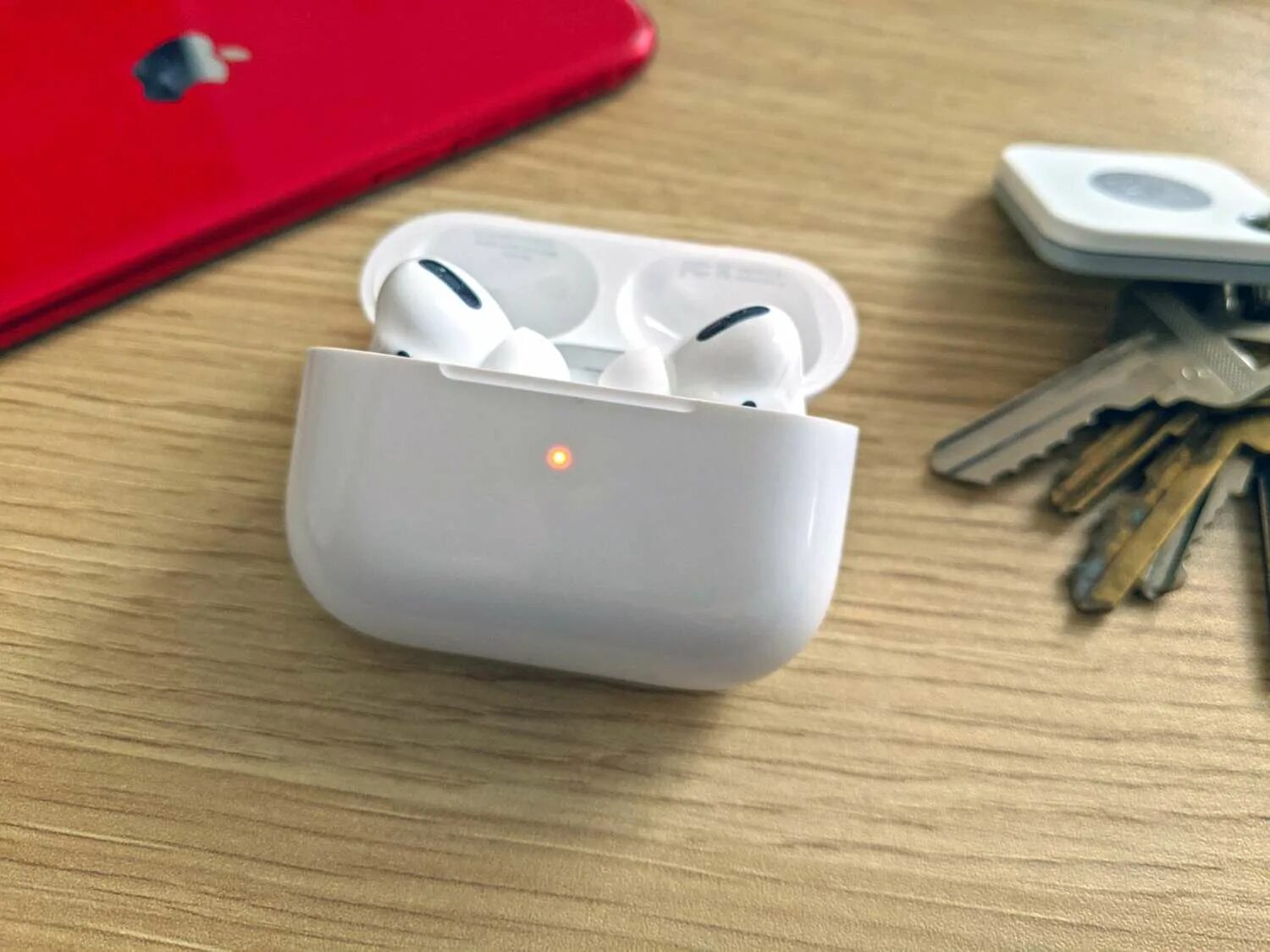 Airpods pro оранжевые. AIRPODS 3 Premium. AIRPODS Pro обои. AIRPODS Pro 2 Green Lion.