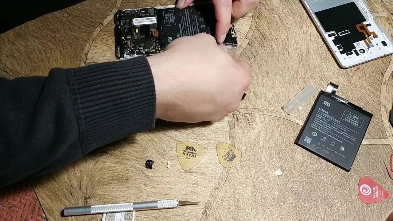 Заменить аккумулятор redmi. Замена аккумулятора xiaomi. замена аккумулятора redmi. xiaomi redmi note 7 замена аккумулятора. xiaomi redmi note 3 pro замена аккумулятора.