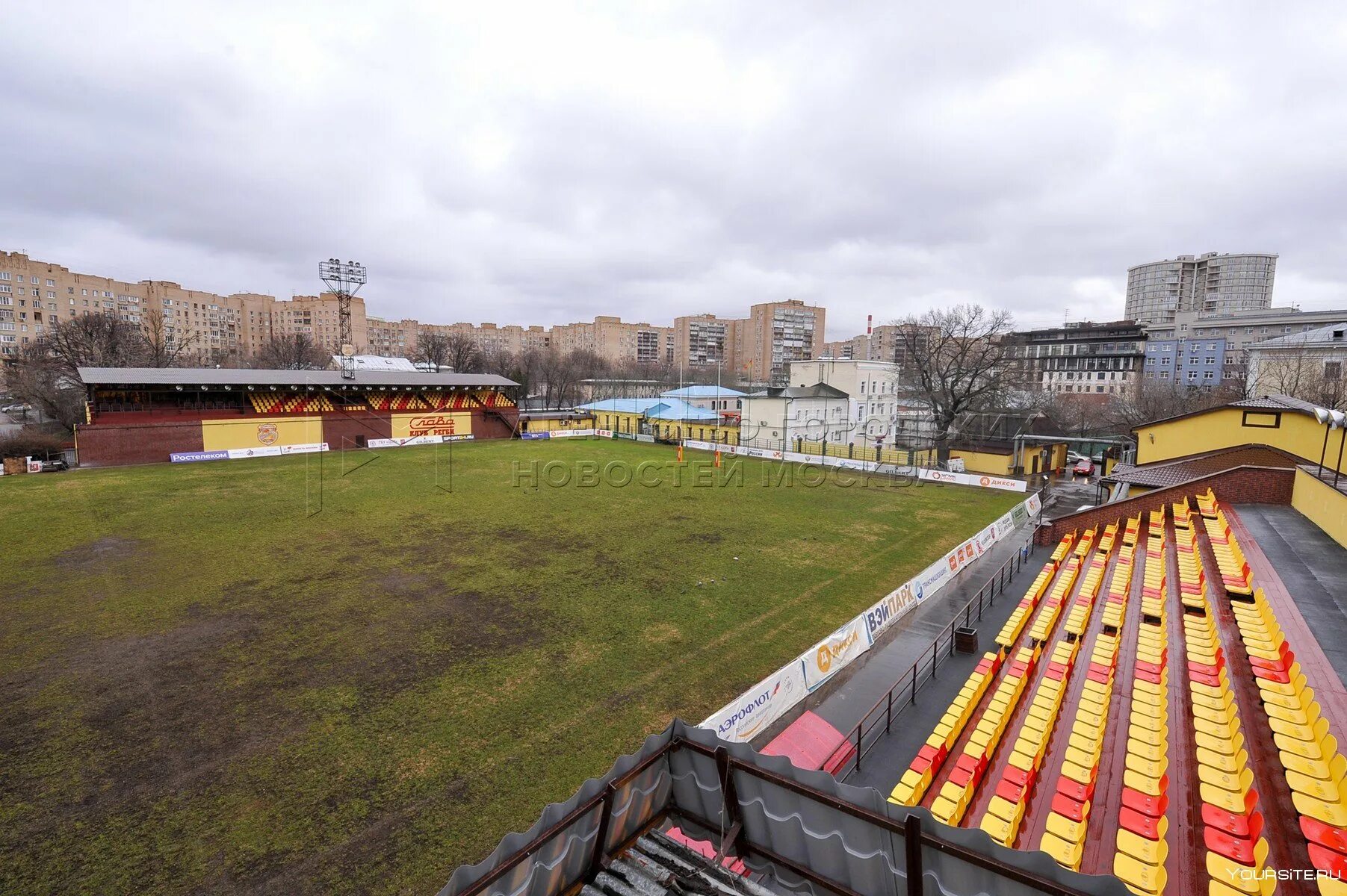 Стадион слава. Регбийный стадион Слава. Стадион Слава регби Москва. Селезневская 13а стадион Слава. Стадион Слава Новослободская.