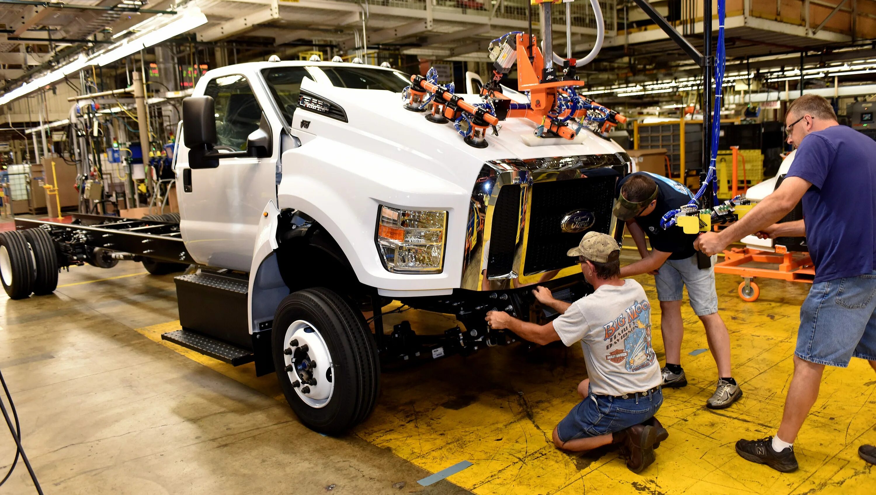 Форд ф 650. Завод Форд в США. Завод Форд в Мексике. Ford f750. Американские производители машин