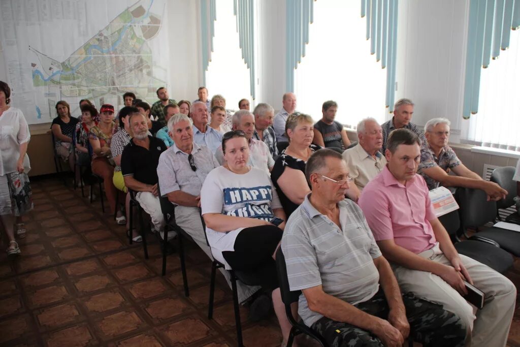 Сайт сальского городского суда. Глава администрации Сальского городского поселения. Сальское городское поселение Ростовской области. Администрация Сальского района. Сотрудники администрации Сальского городского поселения.