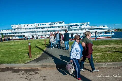 Теплоход в первый день