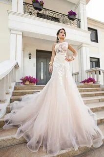 Рианна на свадьбе