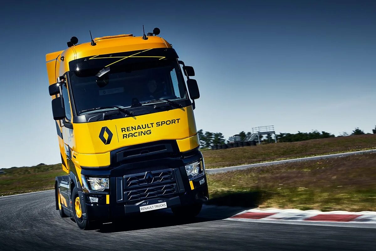 Грузовые автомобили рено. Renault Trucks. Volvo Renault Trucks. Тягач Рено Вольво. Renault t.