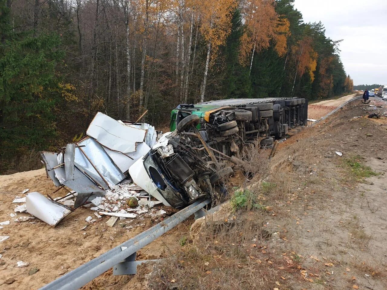 Авария на трассе м5 челябинск. Дтп нелидово тверская область. Аварий на дорогах сегодня на трассах. Авария на трассе м5 сызрань. Трасса м5 челябинск авария.