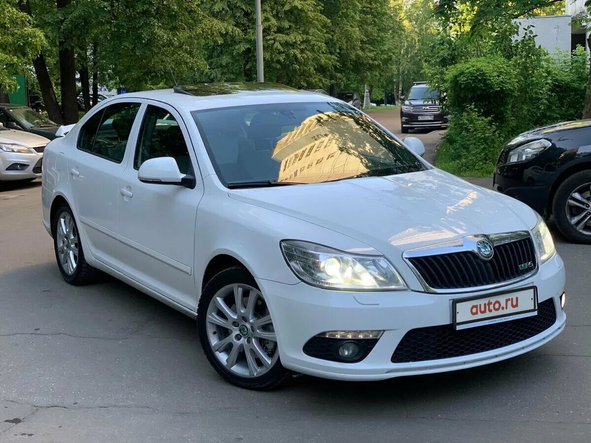 Купить октавию 2011. Skoda Octavia 2011. Skoda Octavia 2.