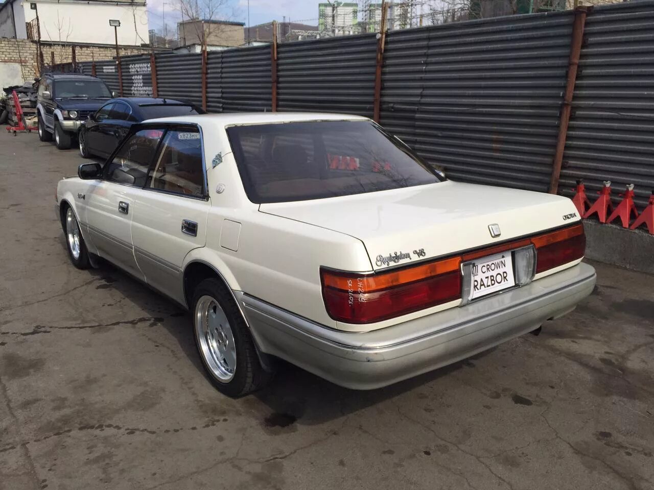 Тойота краун 131 кузов. Toyota crown 1990. Crown 131 кузов. Toyota crown 131. Toyota crown 131.