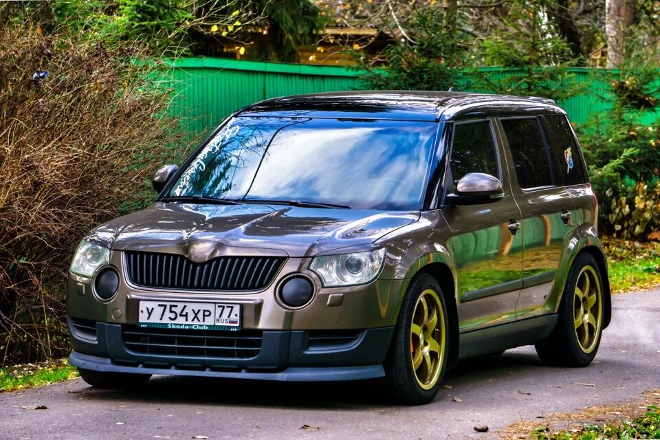 Тюнинг йети. Skoda Yeti 2011 Tuning. Тюнингованная Шкода Йети. Skoda Yeti обвес. Skoda Yeti 2008 Tuning.