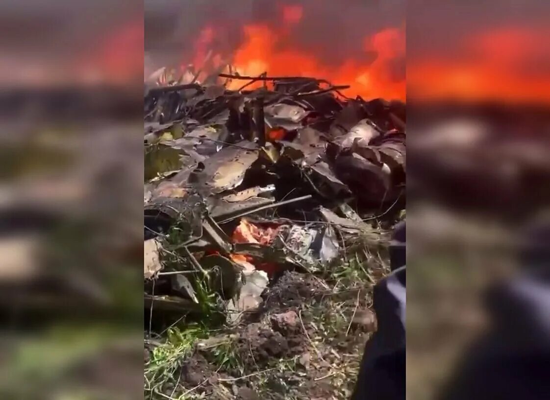 Сбитый самолет в краснодарском крае 23 февраля. Пожары и взрывы.
