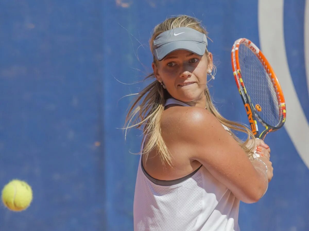 Девушка рублева. Девушка рублева. Девушка рублева. Девушка рублева. Девушка рублева.