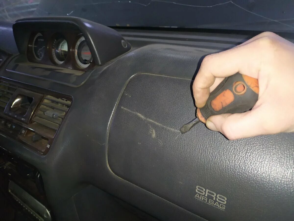 Как снять пластик салона Удаление царапин с пластика салона))) Mitsubishi Airtrek, 2 л, 2001 года своим