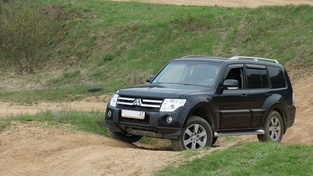 Mitsubishi pajero 4 поколения. 8 lwb 2008. паджеро 4 годы выпуска. митсубиси паджеро 4 2018. Mitsubishi pajero 2011 год.