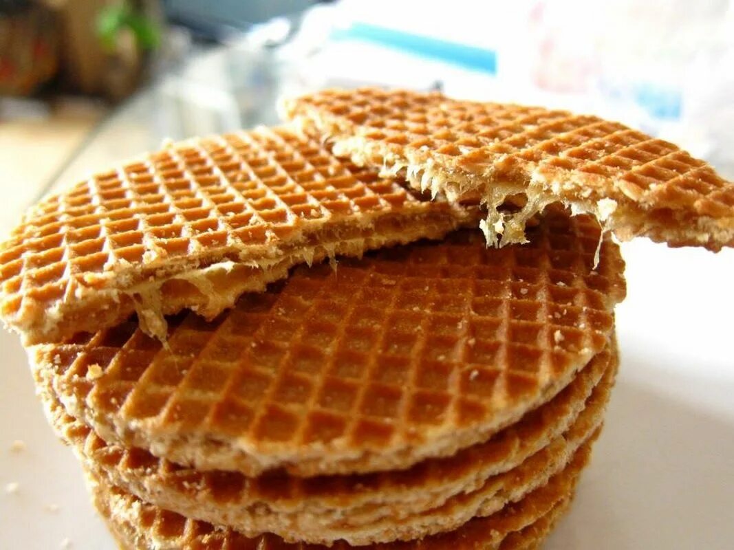 Разных вафель. Стропвафли Нидерланды. Stroopwafels голландские. Вафли Stroopwafels. Вафли голландские Дарлетто.