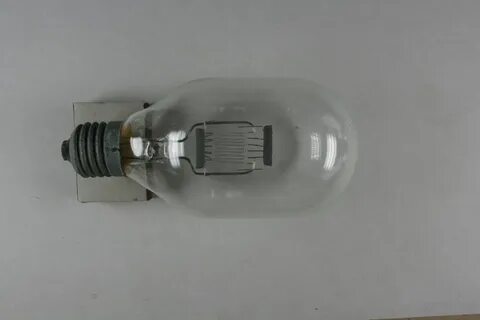 Лампа 220 500