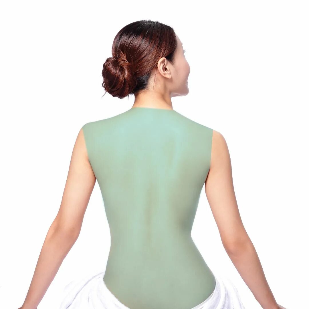 Женское тело на белом фоне. Депиляция спины. Лазерная эпиляция поясница. Депиляция спины. Депиляция спины.