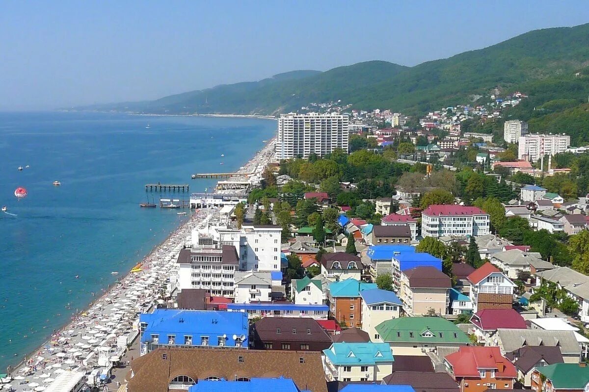 Город лазаревское. Лазаревское сочи. лазарево краснодарский край. краснодарский край лазаревское море. город сочи лазаревский район.