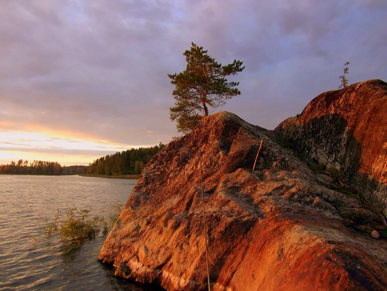 ладожские шхеры карелия. озеро онтарио северная америка. скала шхеры карелия. гранитные горы в карелии. пейзажи карелии рускеала.