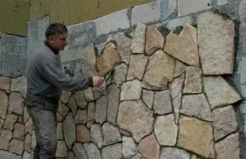 Как уложить камень на стену