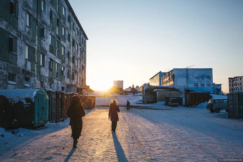 Тикси гостиница моряк. Тикси погода сегодня. Тикси якутск. Поселок тикси якутия. Поселок тикси арктика.